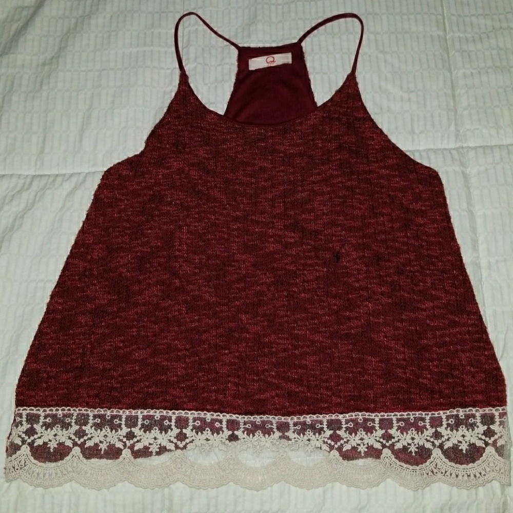Fashion Q burgundy top with tan lace front trim